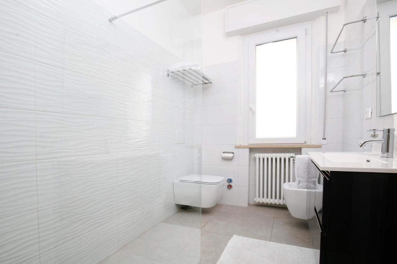 Appartamenti Diffusi Di Villa Fiorita Con Accesso Alle Piscine Della Struttura Principale Cattolica Exterior photo
